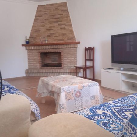 Agradable Chalet Con Piscina Para Escapadas. 치클라나 데 라 프론테라 외부 사진