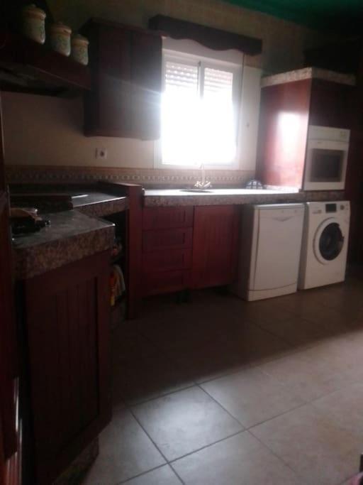 Agradable Chalet Con Piscina Para Escapadas. 치클라나 데 라 프론테라 외부 사진