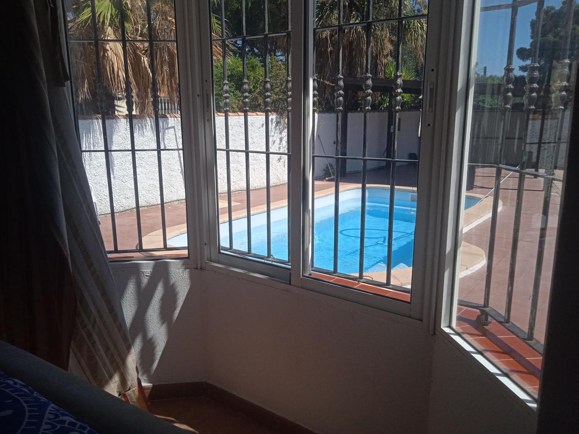 Agradable Chalet Con Piscina Para Escapadas. 치클라나 데 라 프론테라 외부 사진