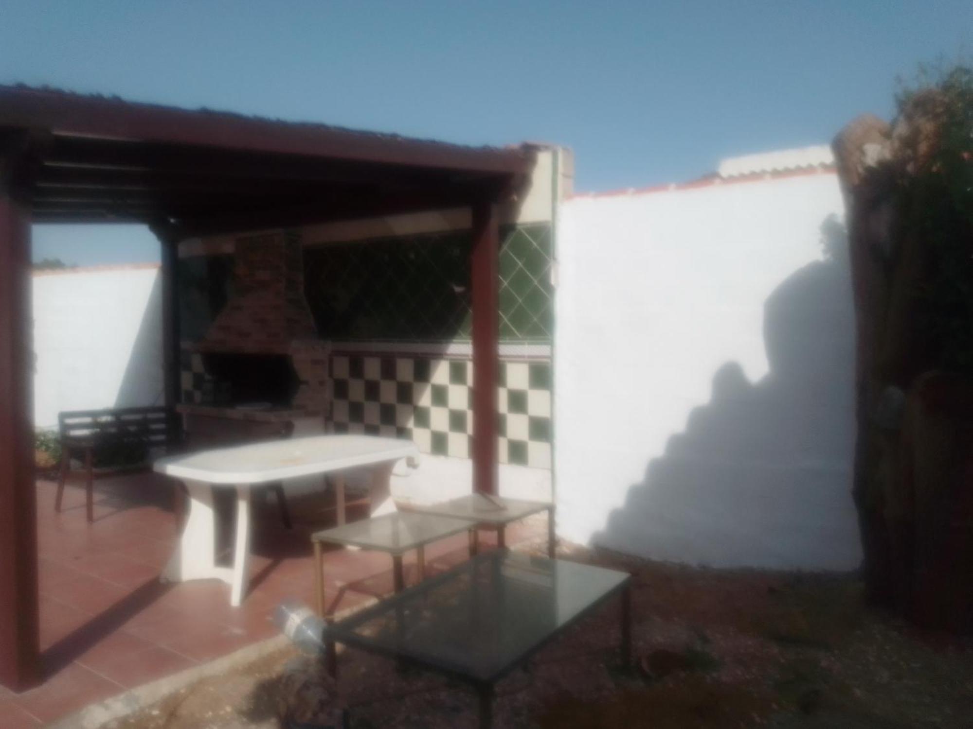 Agradable Chalet Con Piscina Para Escapadas. 치클라나 데 라 프론테라 외부 사진